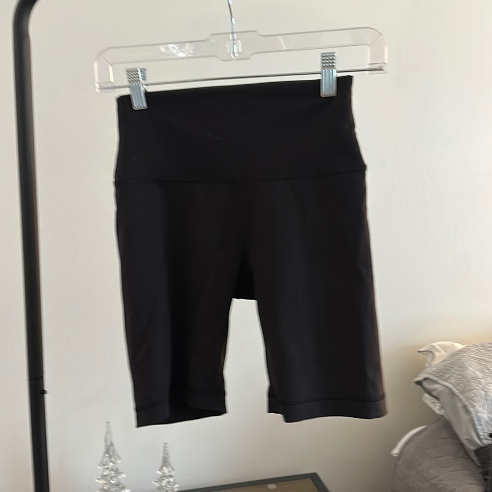 Lululemon bike shorts